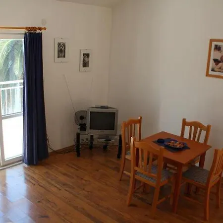 Apartament Lozica - With Terrace And Sea View