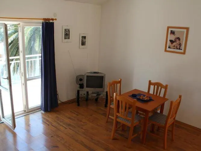 Apartament Lozica - With Terrace And Sea View